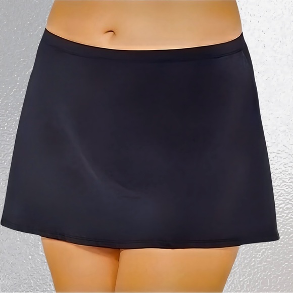 Swimsuits For All Black Chlorine Resistant A-Line Swim Skirt Size 12 NWTS - Picture 1 of 7